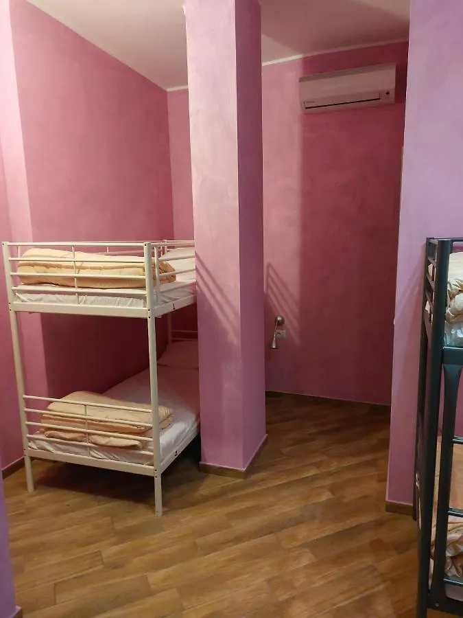 Gloria Hostel Milano Италия
